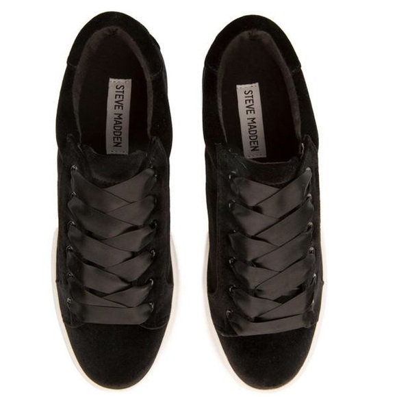 Steve Madden - “Bertie-V” Black Platform Sneaker - Picture 2 of 8